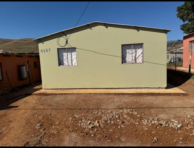 2 BEDROOM FREESTANDING FOR SALE IN MPOPHOMENI